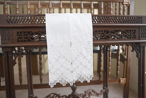 Extra Fancy Victorian Hemstitch Guest Towels. 14"x22".